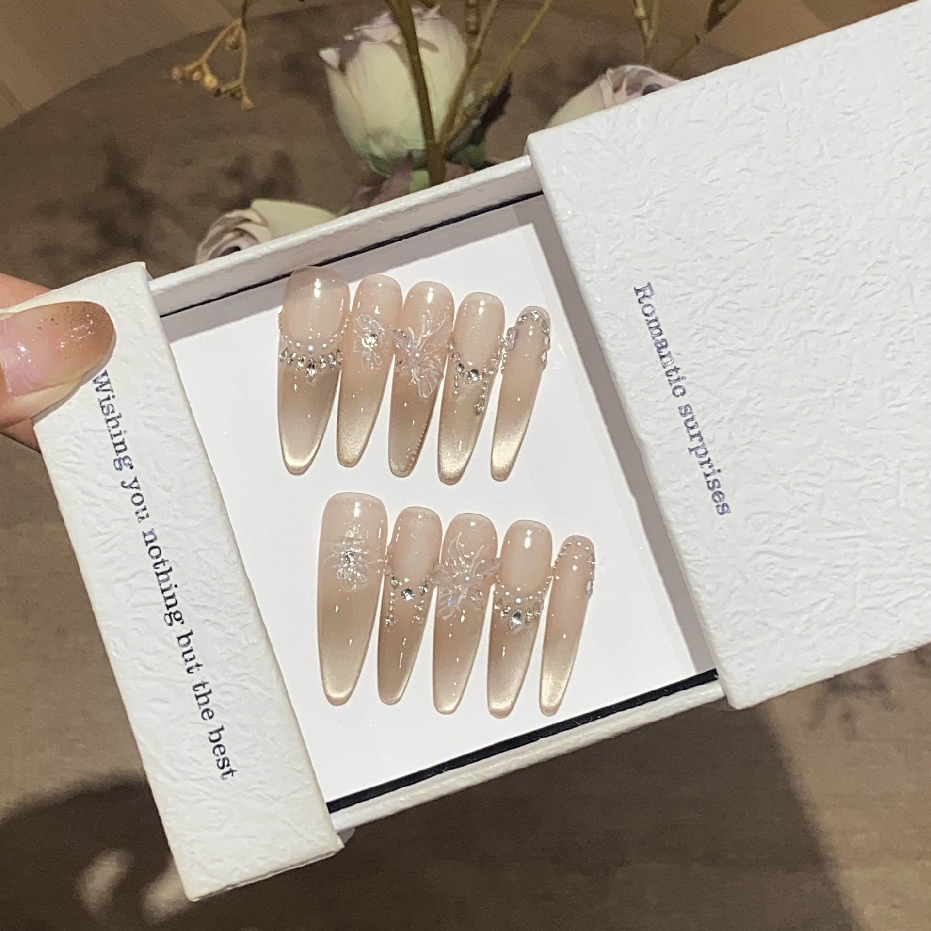 【月之浮光】猫眼法式珍珠纯手工穿戴甲中长款轻奢高级感显白美甲