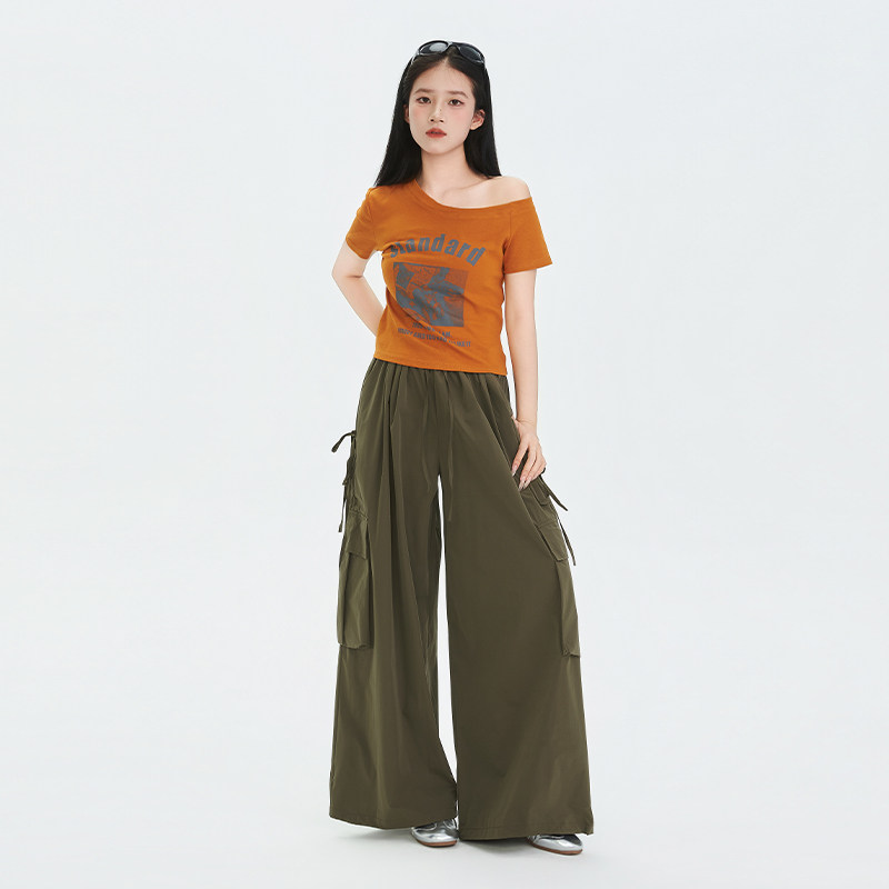 奈斯帕夏斜肩短袖工装裤两件套女图片