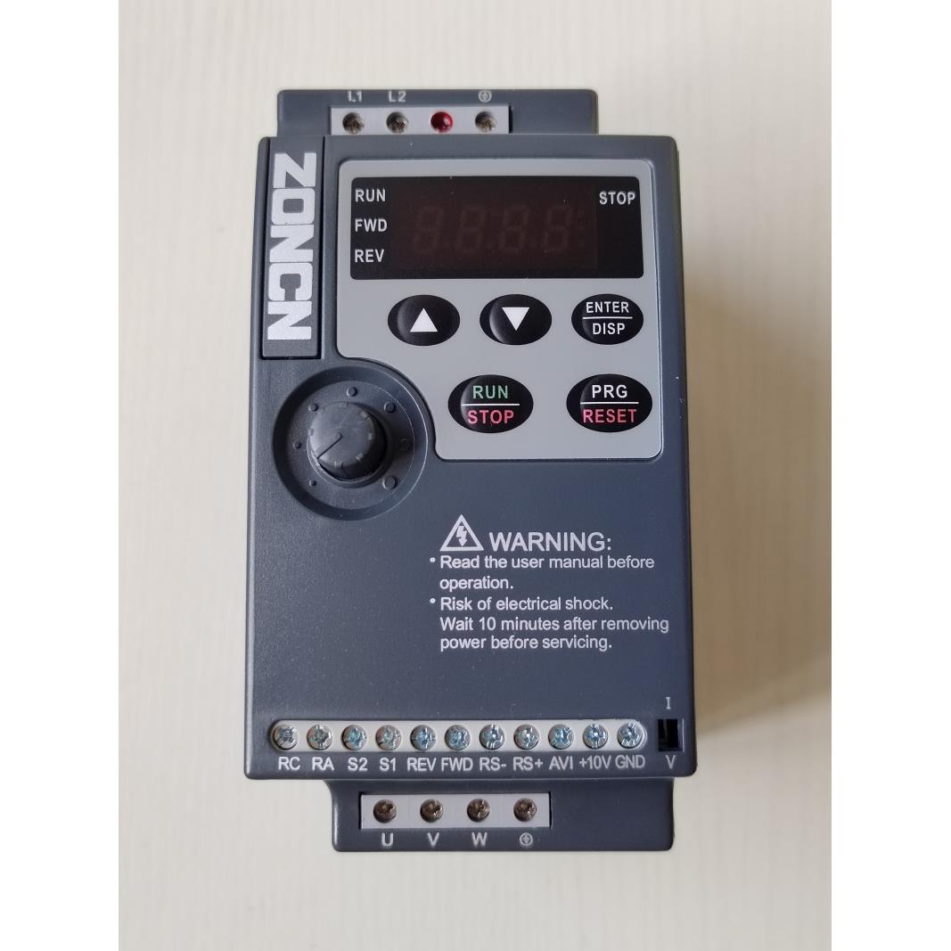 ZONCN众辰变频器NZ200-1R5G-4三相380V NZ100-0R75G-2R2G单相调速