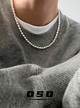 天然米粒珍珠项链女秋时尚款巴洛克锁骨链复古小众轻奢设计感颈链