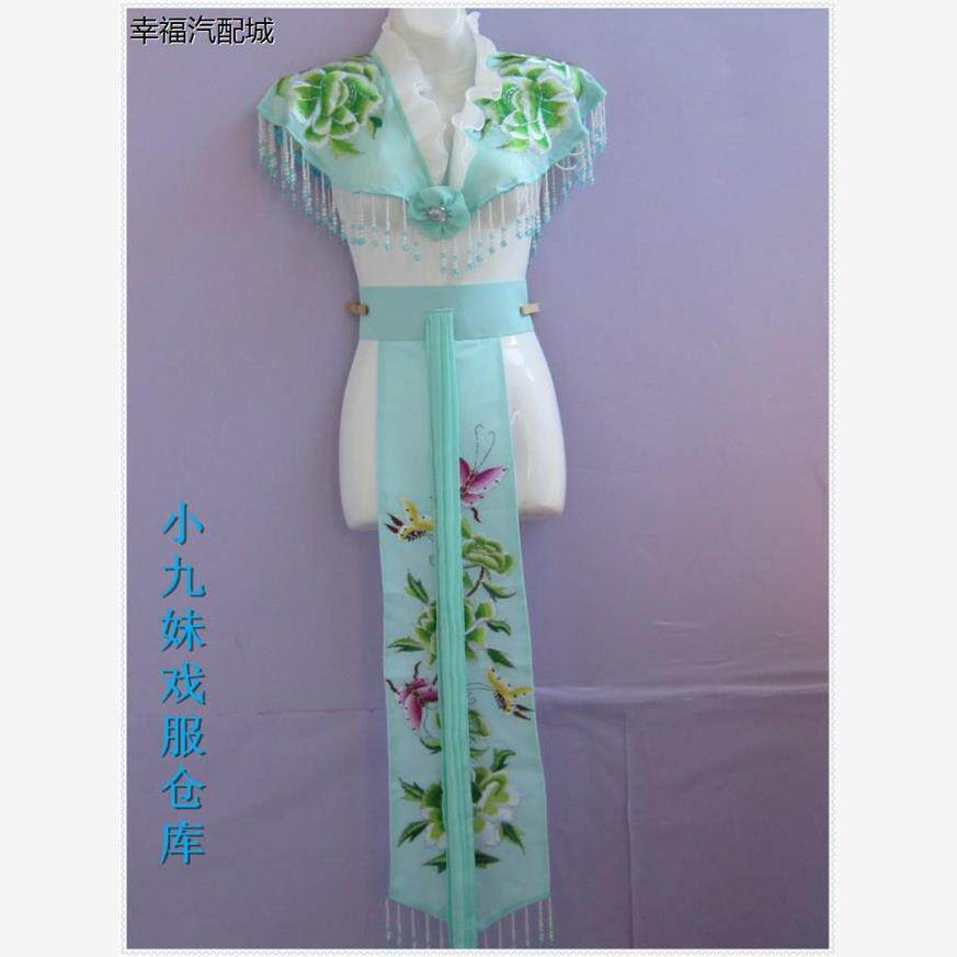 云肩腰带佩古装越剧小旦