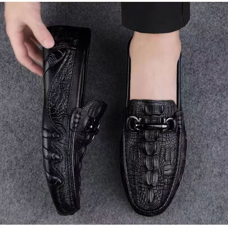 2025年新款休闲时尚鞋