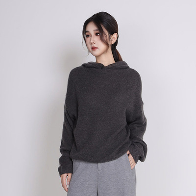 简表达25年冬季新款毛衫连帽