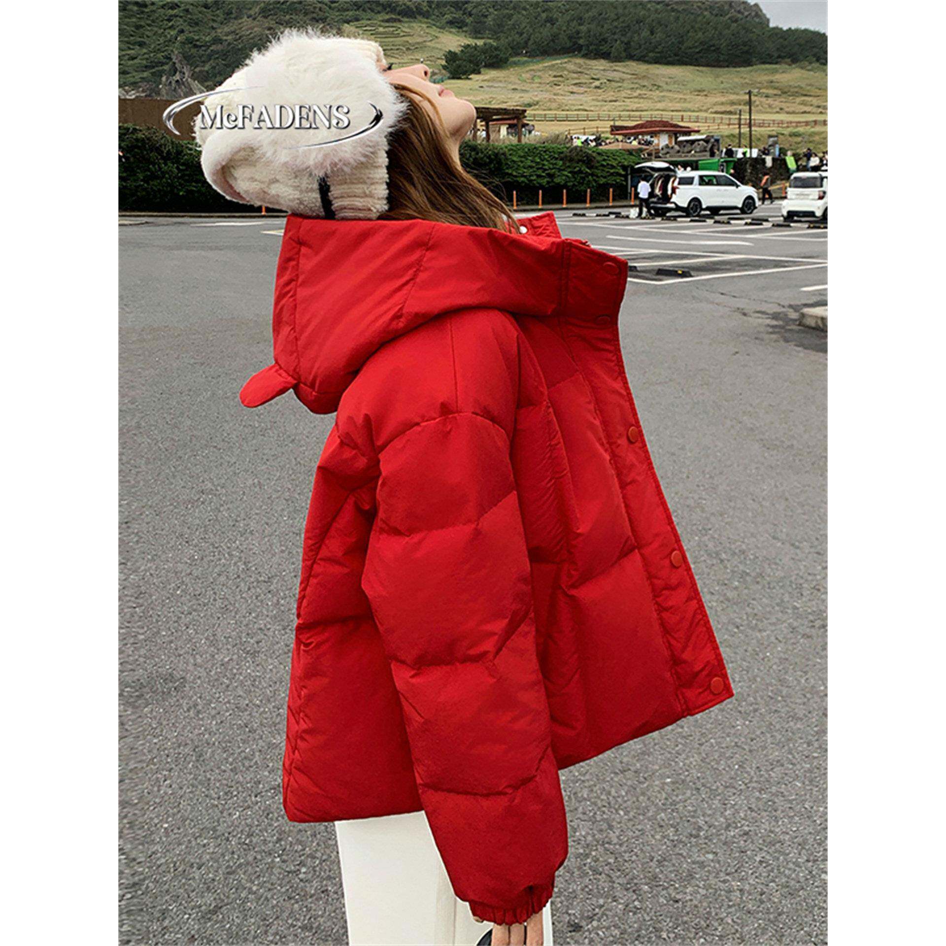 香港红色连帽短款羽绒服女冬季加厚宽松洋气小个子时尚保暖面包服