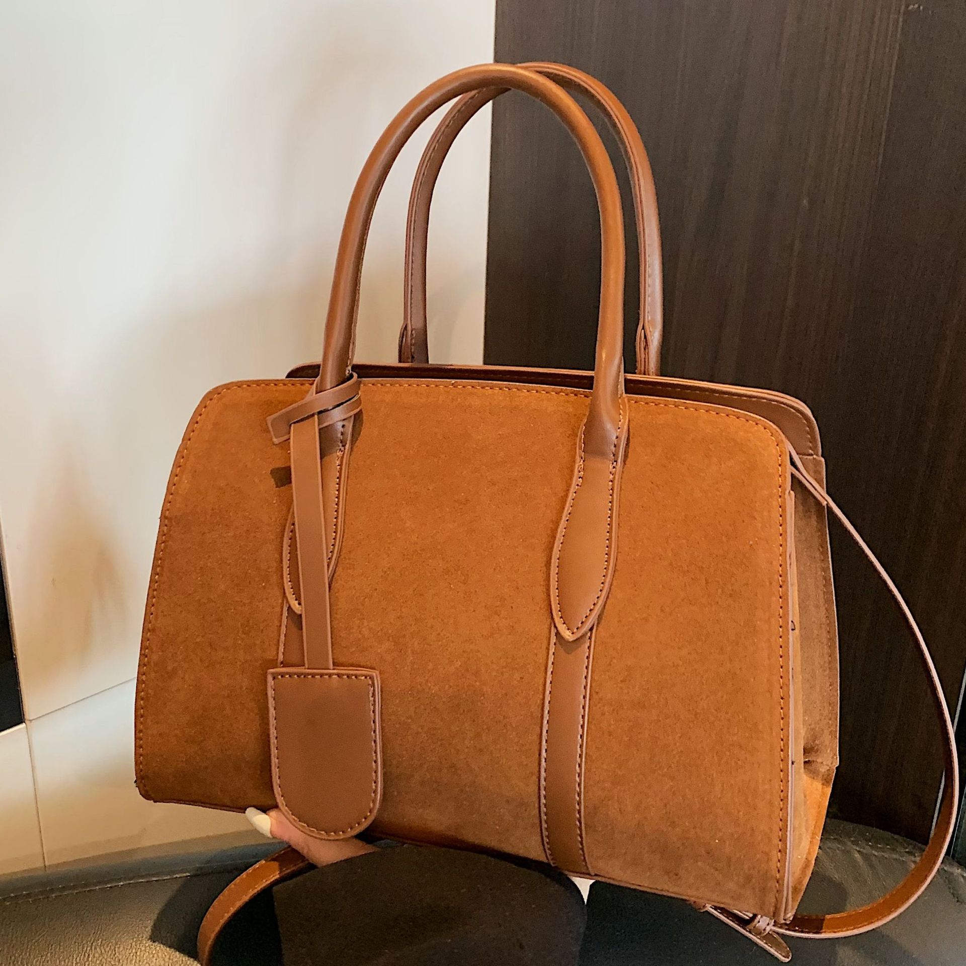 2025秋冬新款复古手提波士顿包韩