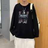 黑色