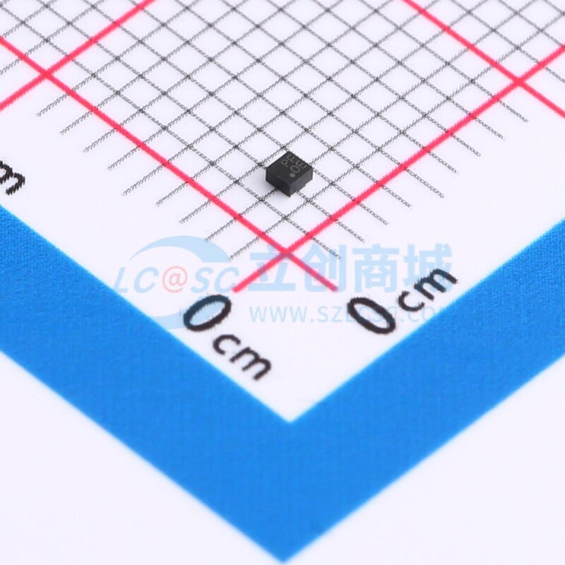 线性稳压器(LDO) MCP1711T-25I/5X UQFN-4 MICROCHIP(美国微芯)