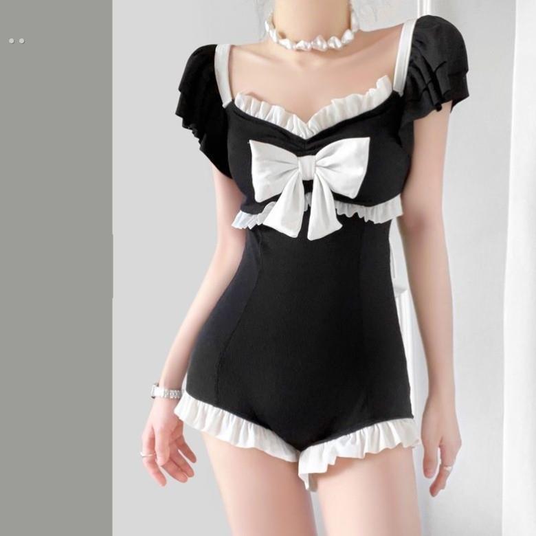 泳衣女2025新款连体黑色长袖防晒遮肉木耳边平角学生保守温泉泳装