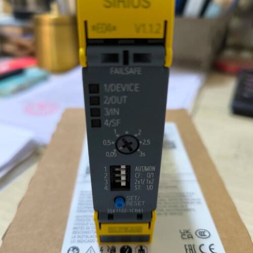 3SK1122-1CB41安全继电器正品议价