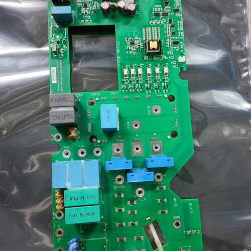 CINT-4521变频器ACS580驱动板电源板带模块6MBI180VX-120-54议价
