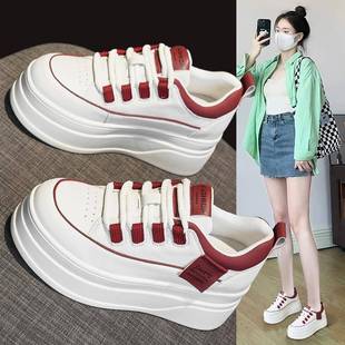 香港小白鞋女鞋2025秋冬季新款百搭厚底内增高加绒休闲巨好看板鞋