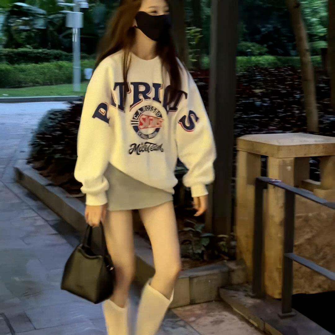 圆领卫衣女春秋2025年新款设计感小众时尚减龄慵懒风宽松显瘦上衣