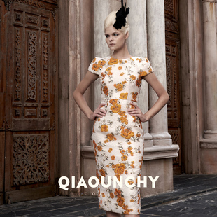 意大利进口浮雕提花 QIAOUNCHY俏云曦｜高定直角肩收腰连衣裙