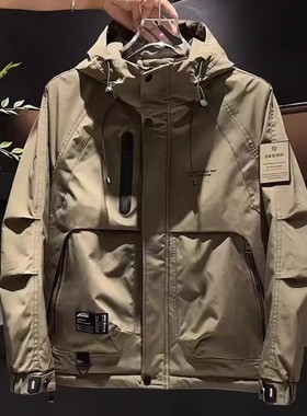 2025冬季新款潮牌防风工装夹克男士时尚潮流简约痞帅百搭连帽外套