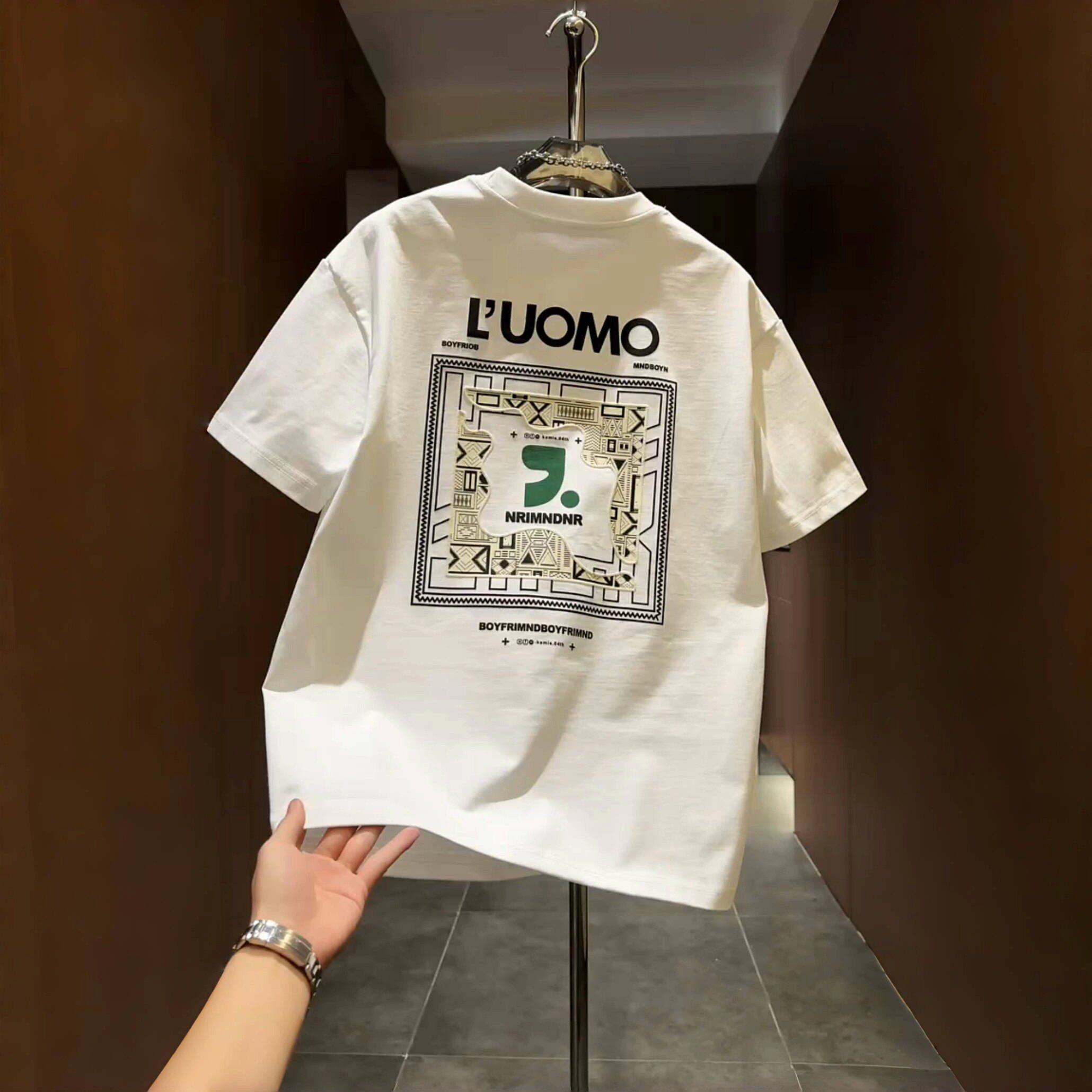 夏季新款美式设计感个性字母印花圆领短袖男时尚日常百搭休闲半袖