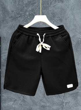 波浪纹黑色短裤男夏季简约休闲五分沙滩裤男士设计感新款运动中裤