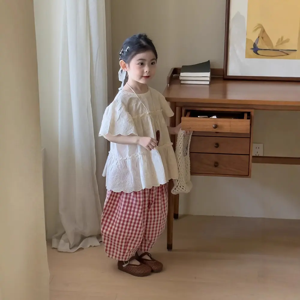 外贸童装2025夏季新品韩版女童绣花衬衫儿童花边短袖衬衫上衣