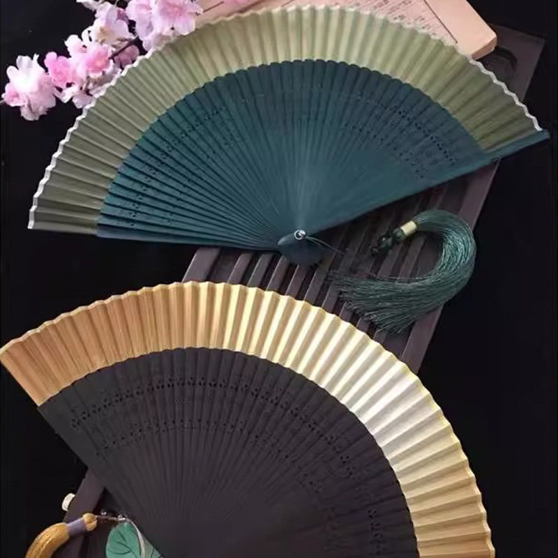 纯色结婚晨袍折扇子中国风真丝女扇小古风便携渐变空白扇金色绿夏