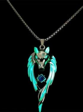 夜光狼王三件套火焰龙翼龙复古嘻哈个性街头儿童发光吊坠项链男