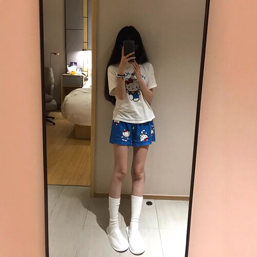 甜美Kitty短袖睡衣女夏款2025年新款T恤短裤大码家居服可外穿套装 - 封面