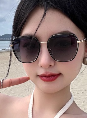 日本品质2025年新款近视墨镜女士开车专用防紫外线带度数太阳眼镜