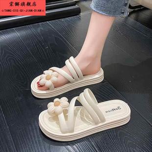 拖鞋 凉拖 外穿夏女2025新款 家居室内防滑防臭厚底细带百搭沙滩凉鞋