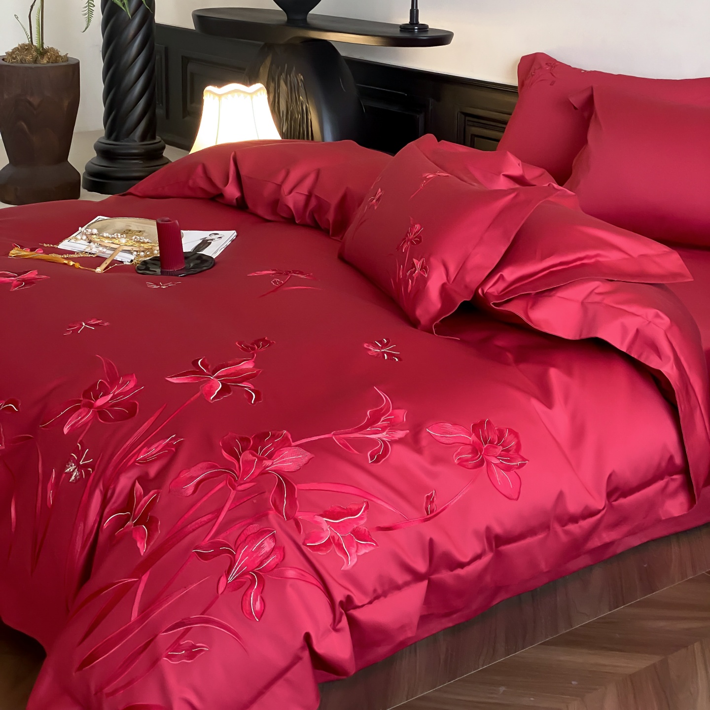 红花车秋冬100棉大红长绒棉婚庆四件套浪漫花卉刺绣全棉喜庆套件