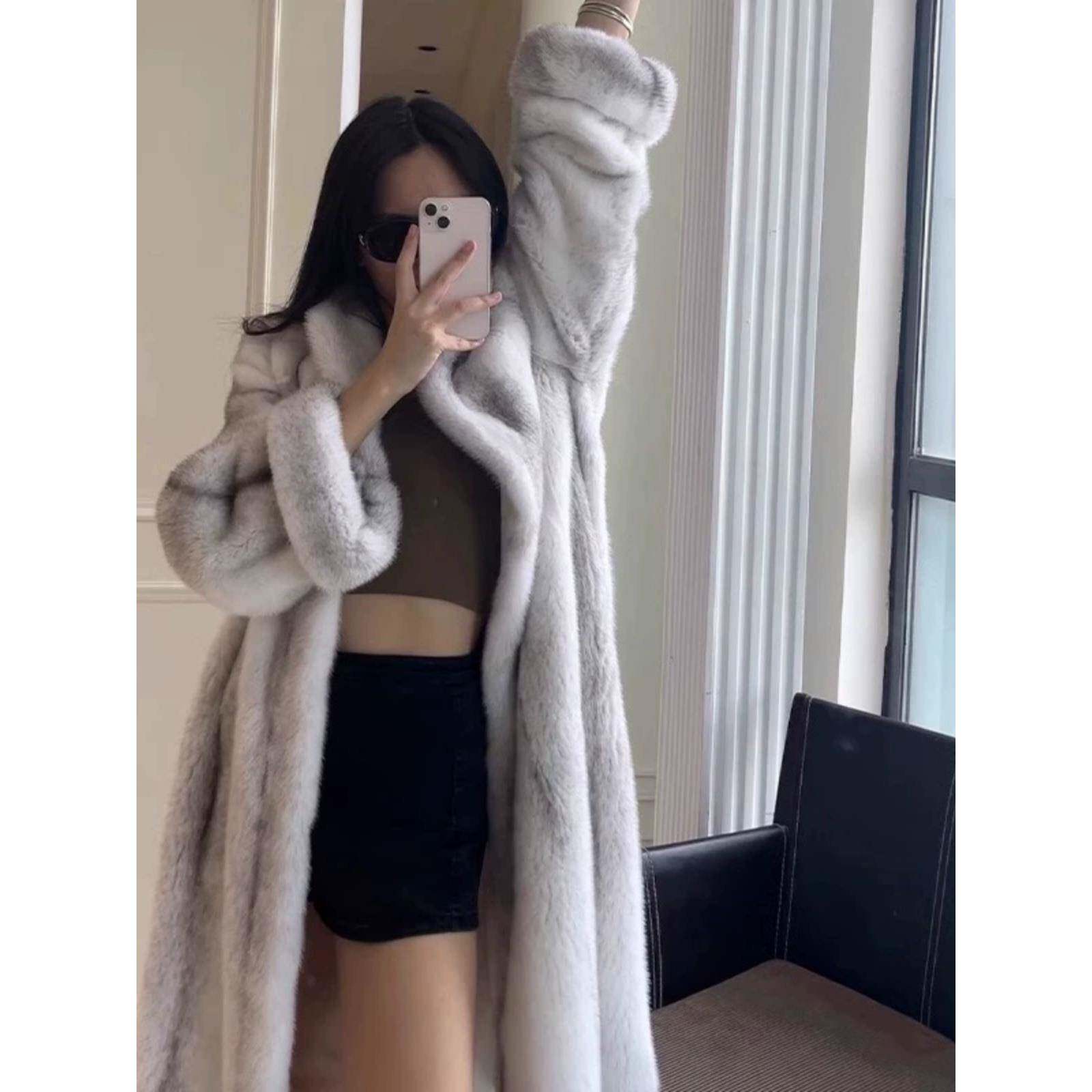 欧洲站女冬季奢华水貂皮绒大衣保暖御寒渐变中长款喇叭袖过膝外套