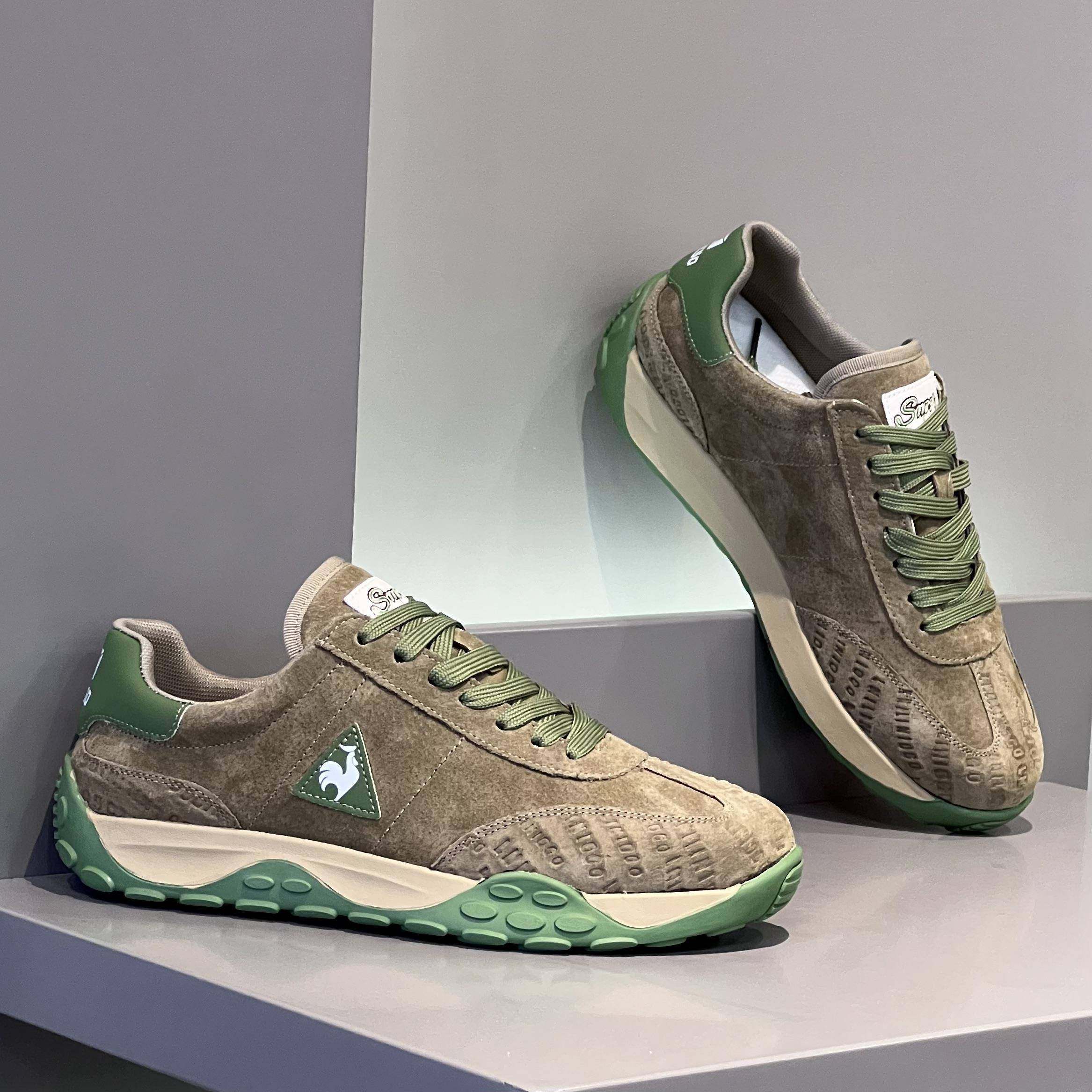 香港男鞋2025冬季新款翻毛真皮休闲鞋男士潮流加绒阿甘鞋运动板鞋