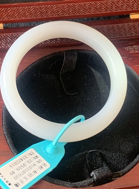 天然和田玉手镯女白色平安镯玉镯