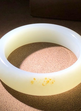 天然新疆和田玉皮籽料油润上等料