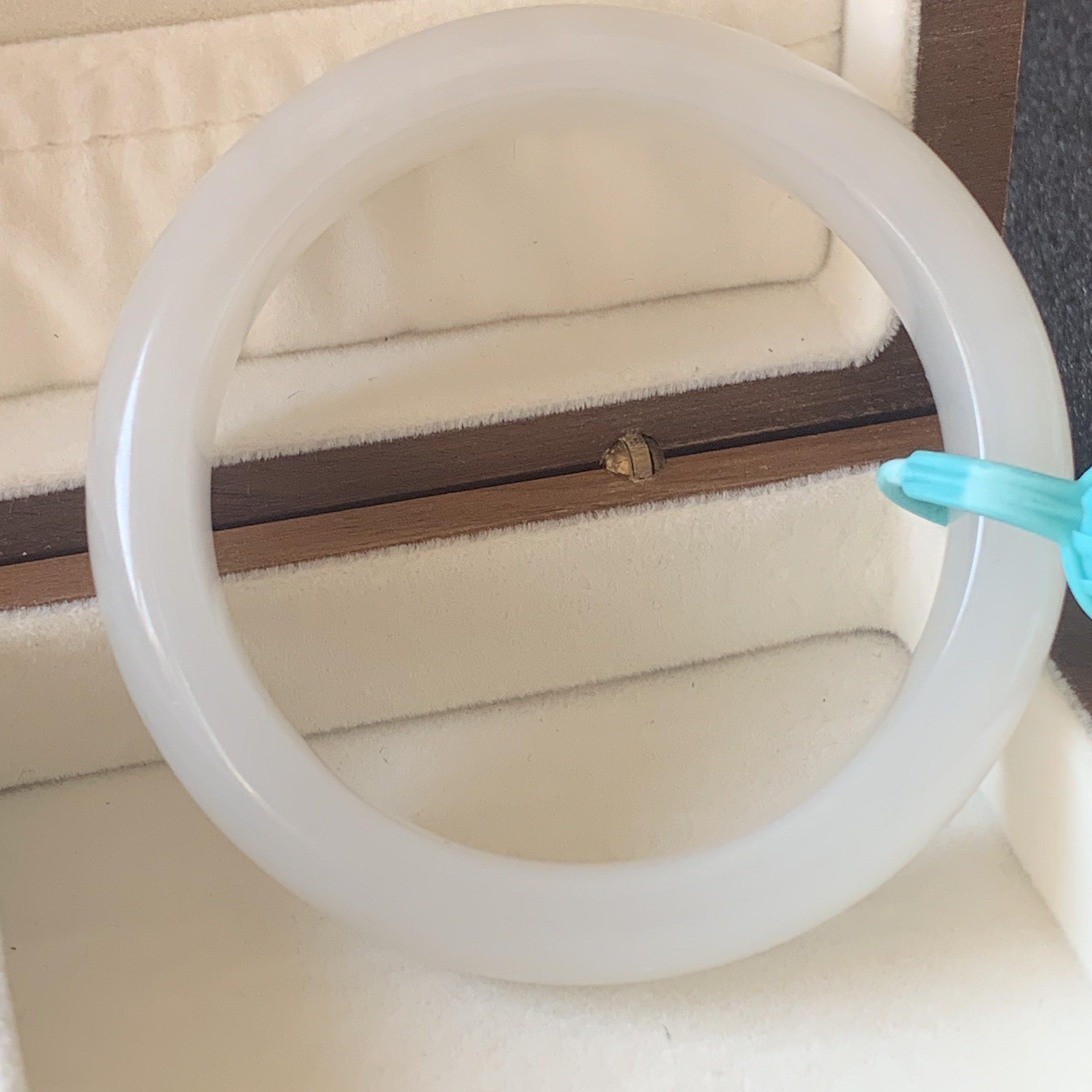 轮胎玉手镯白玉手镯新疆和田玉女