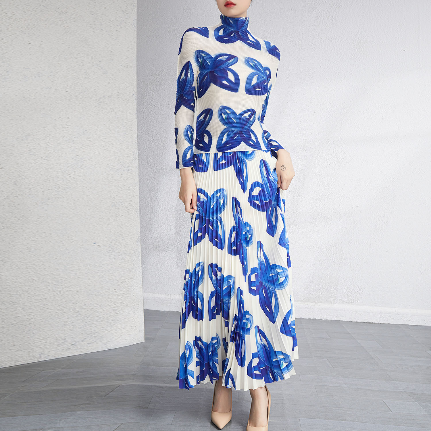 印花两件套三宅褶皱时尚高档上衣