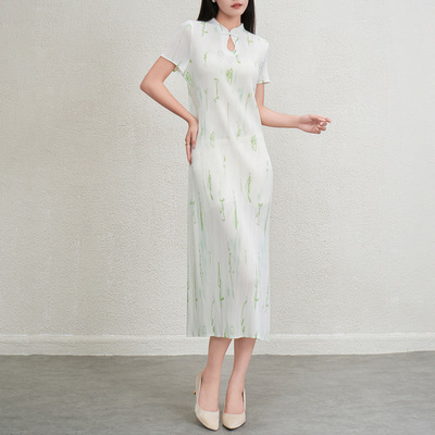 新中式国风褶皱印花连衣裙夏季2025新款高端精致气质长裙改良旗袍