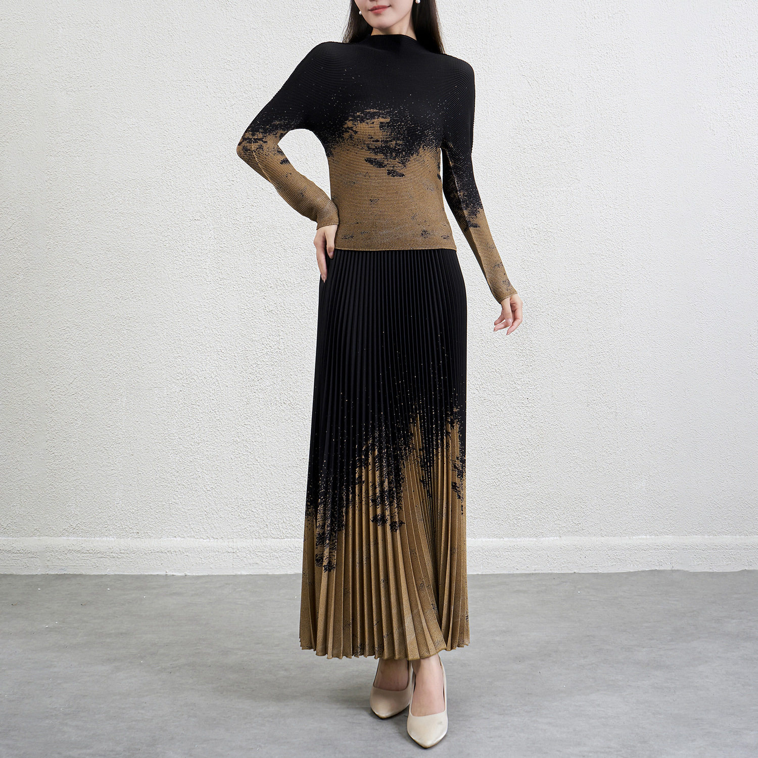 洋气高端半身裙套装女装日系me系列渐变褶皱上衣百褶裙长款两件套