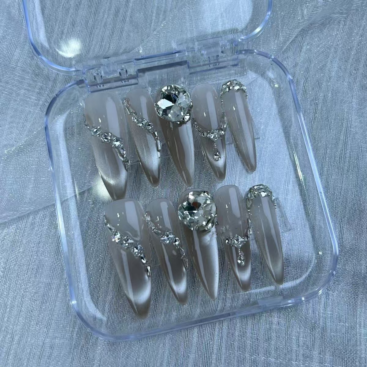 手工穿戴甲高级美甲显白猫眼