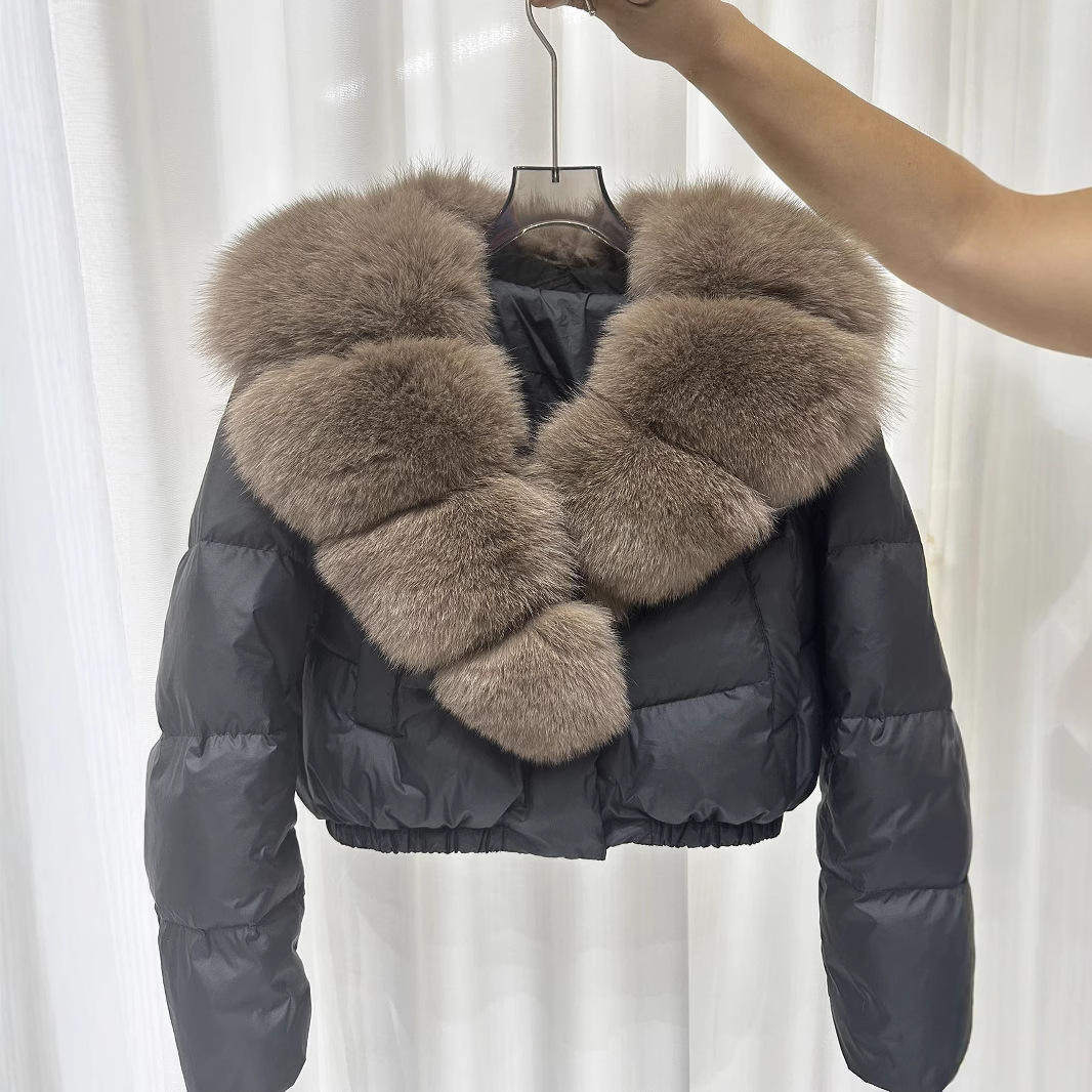 冬现货女短款爆款高端皮草大狐狸毛领白鸭绒洋搭羽绒服潮长袖