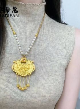 金店同款沙金镂空花丝天子门生流苏锁包珍珠项链女仿珍珠毛衣链