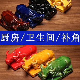 黄色陶瓷牛黄牛水牛卧牛客厅化解卫生间在正北角西北角办公室摆件
