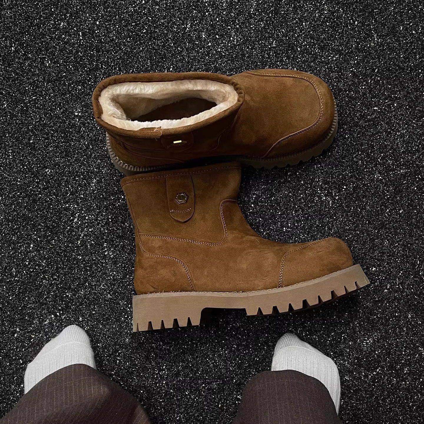 2025新款冬季加绒保暖短筒马丁靴男款一脚蹬防滑保暖防寒户外靴子