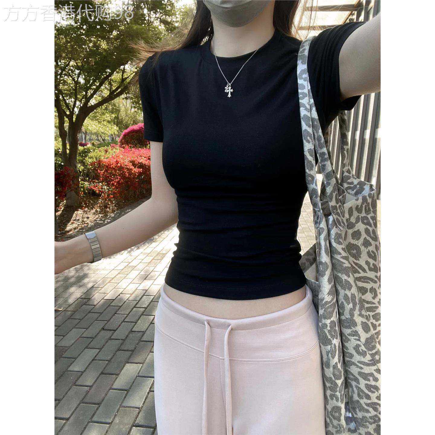 韩系正肩黑色短袖T恤女夏季2026新款修身显瘦T恤衫时尚短款上衣