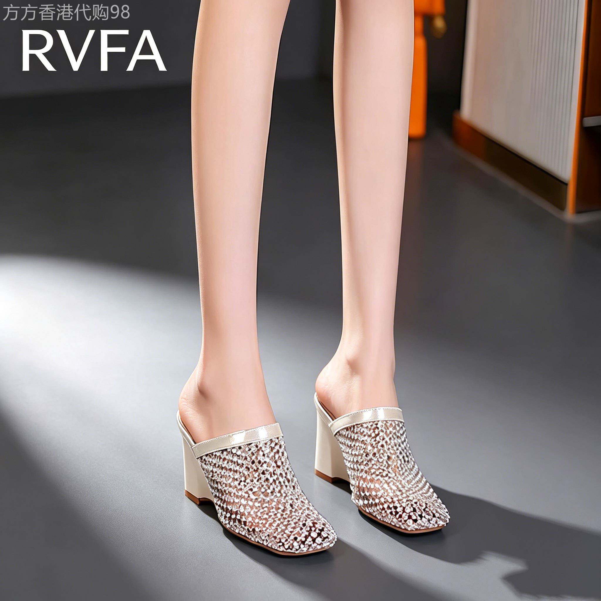 RVFA原创~水钻坡跟包头半拖鞋女2026夏新款外穿方头镂空高跟凉拖