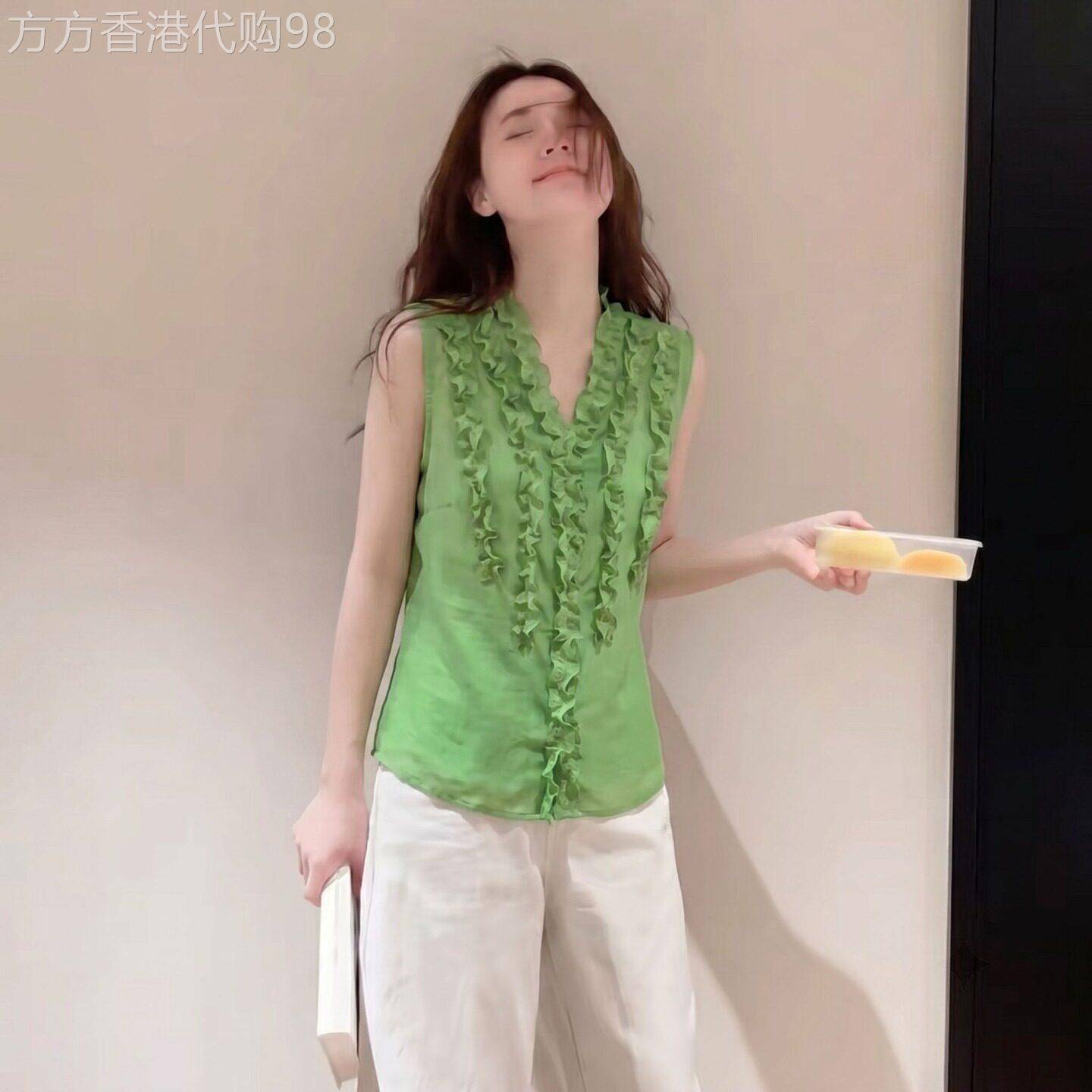 法式绿色木耳边V领无袖上衣女2026年新款夏季通勤风显瘦气质背心