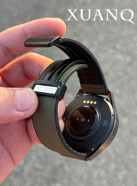 萱芊适用于疯马纹折叠扣硅胶贴皮华为手表GT4GT3表带watch4pro男款GT2proGT Runner皮GT1新款男士智能手表带