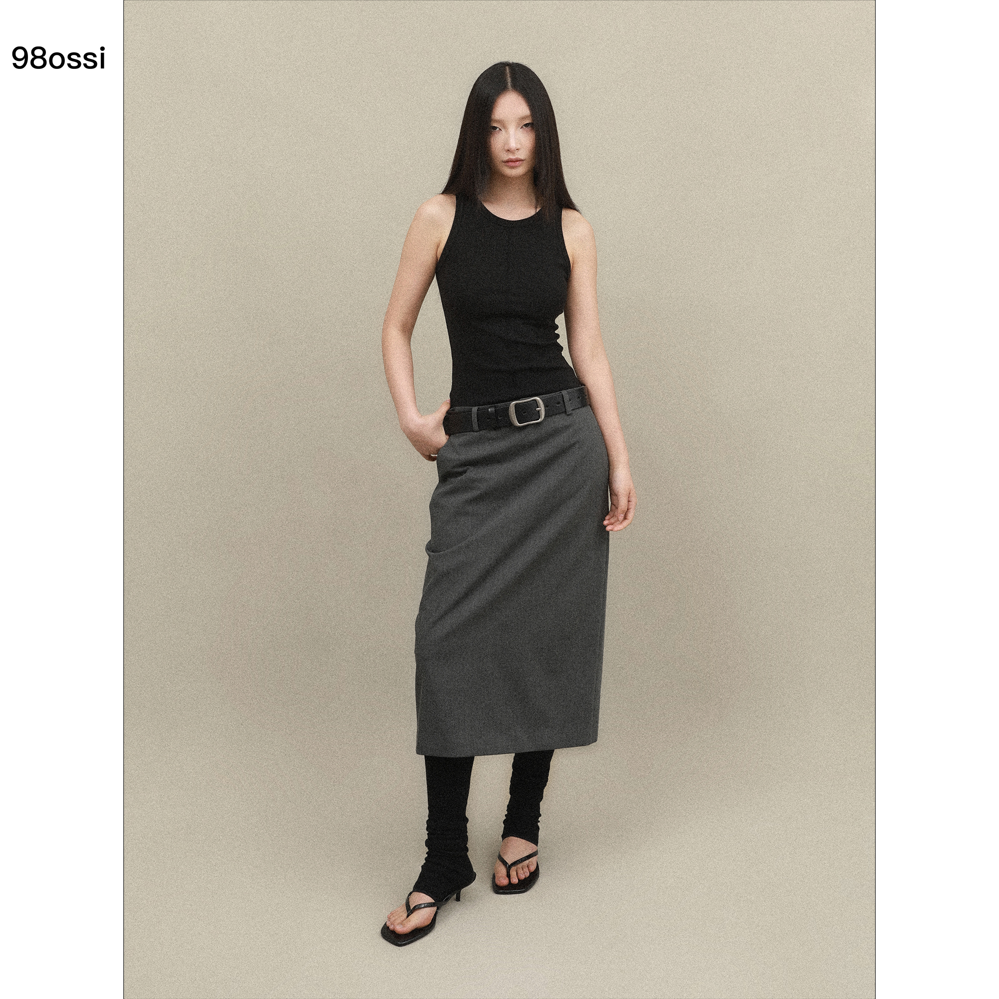 罗纹背心西服裙连衣裙直筒