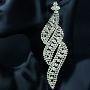 Popular exaggerated rhinestone irregular large earrings for