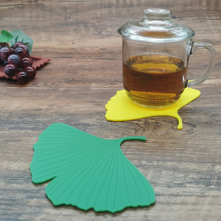 2024 Korean version leaf silicone coaster, oak leaf pot mat