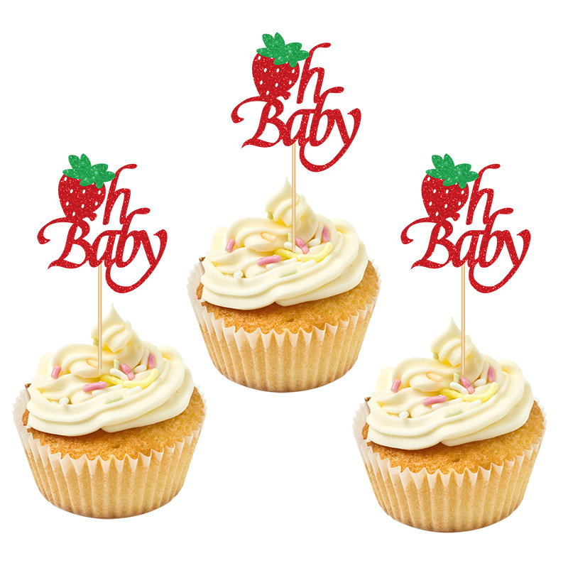 Strawberry themed mini cake plugin for birthday celebration