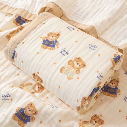 Infant and toddler gauze bath towel made of full cotton wit