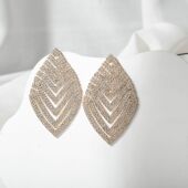 designed exaggerated leaf Newly shaped hollow earrings gra